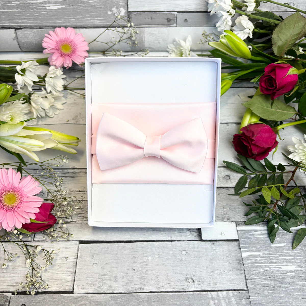 Baby Blush Bow Tie - Image 4