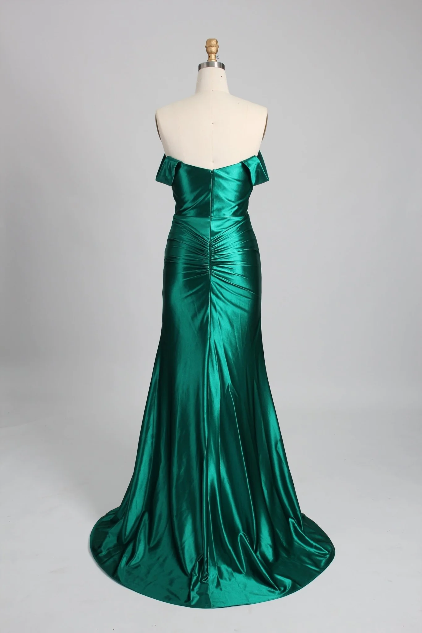 Ruby Green Off-Shoulder Satin Evening Dress by Jessica Stuart - Image 5