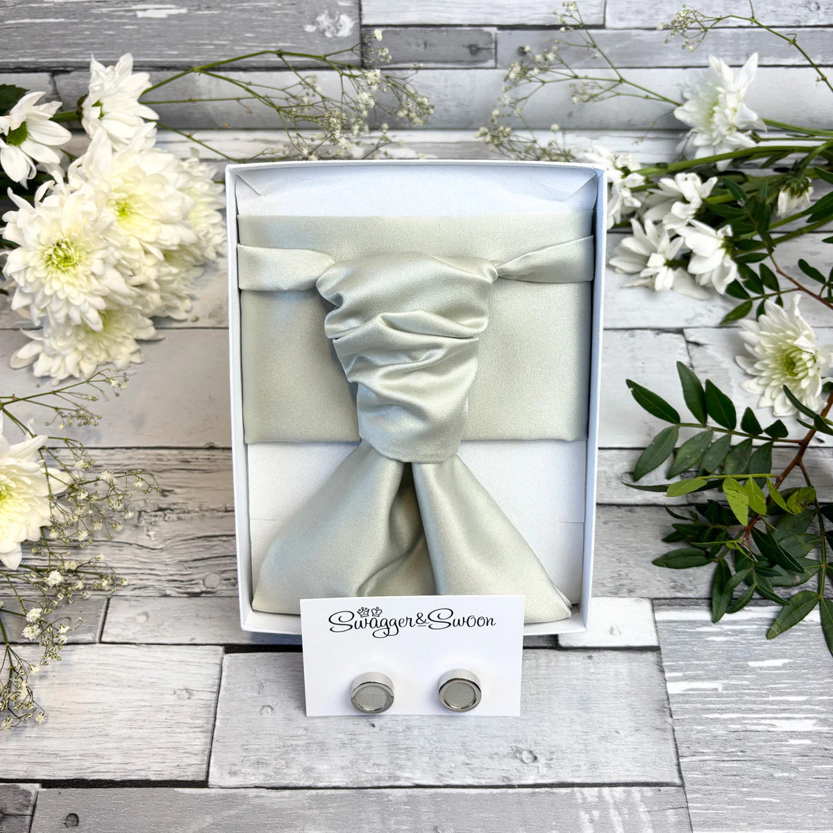 Silver Birch Wedding Cravat - Image 3
