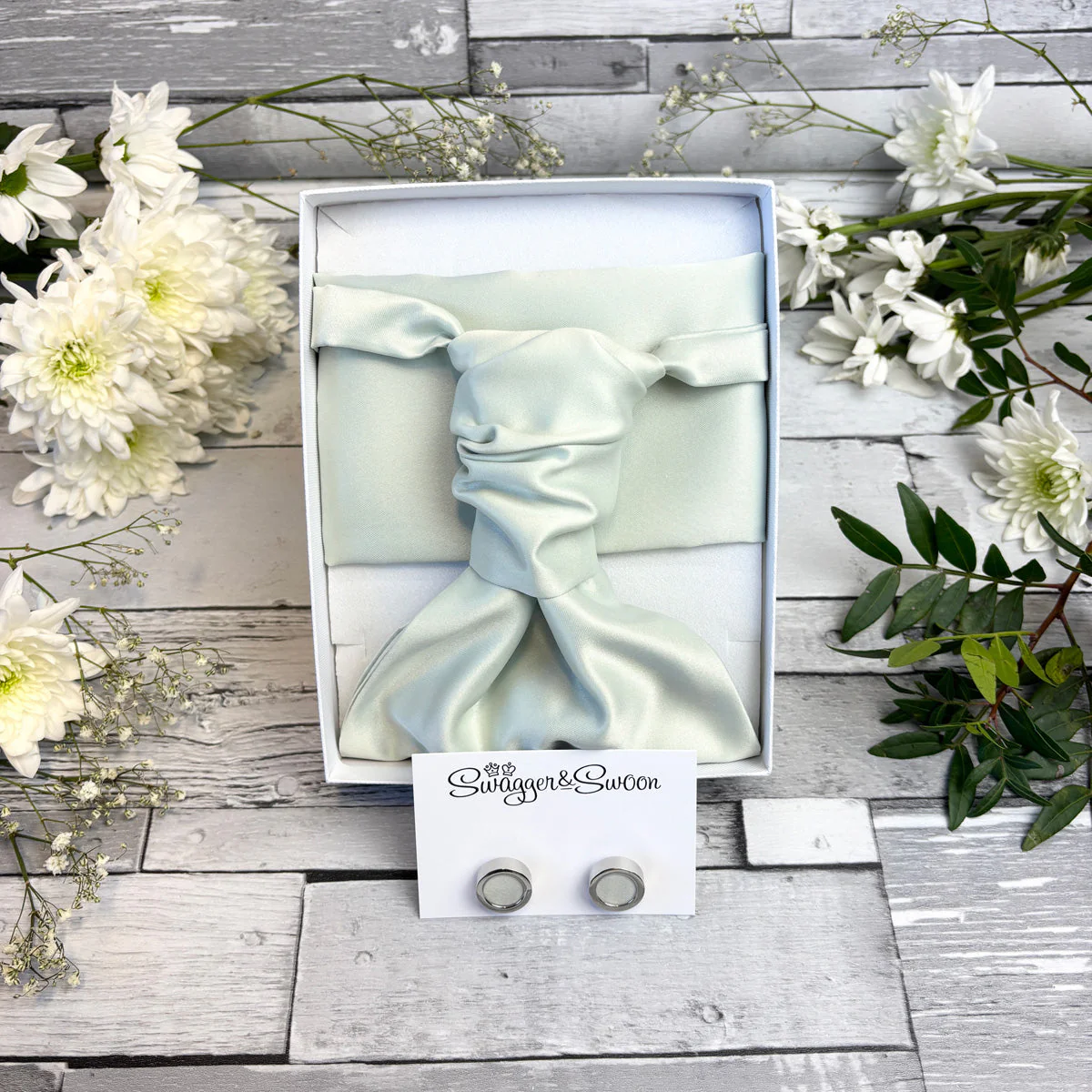 Willow Wedding Cravat - Image 3